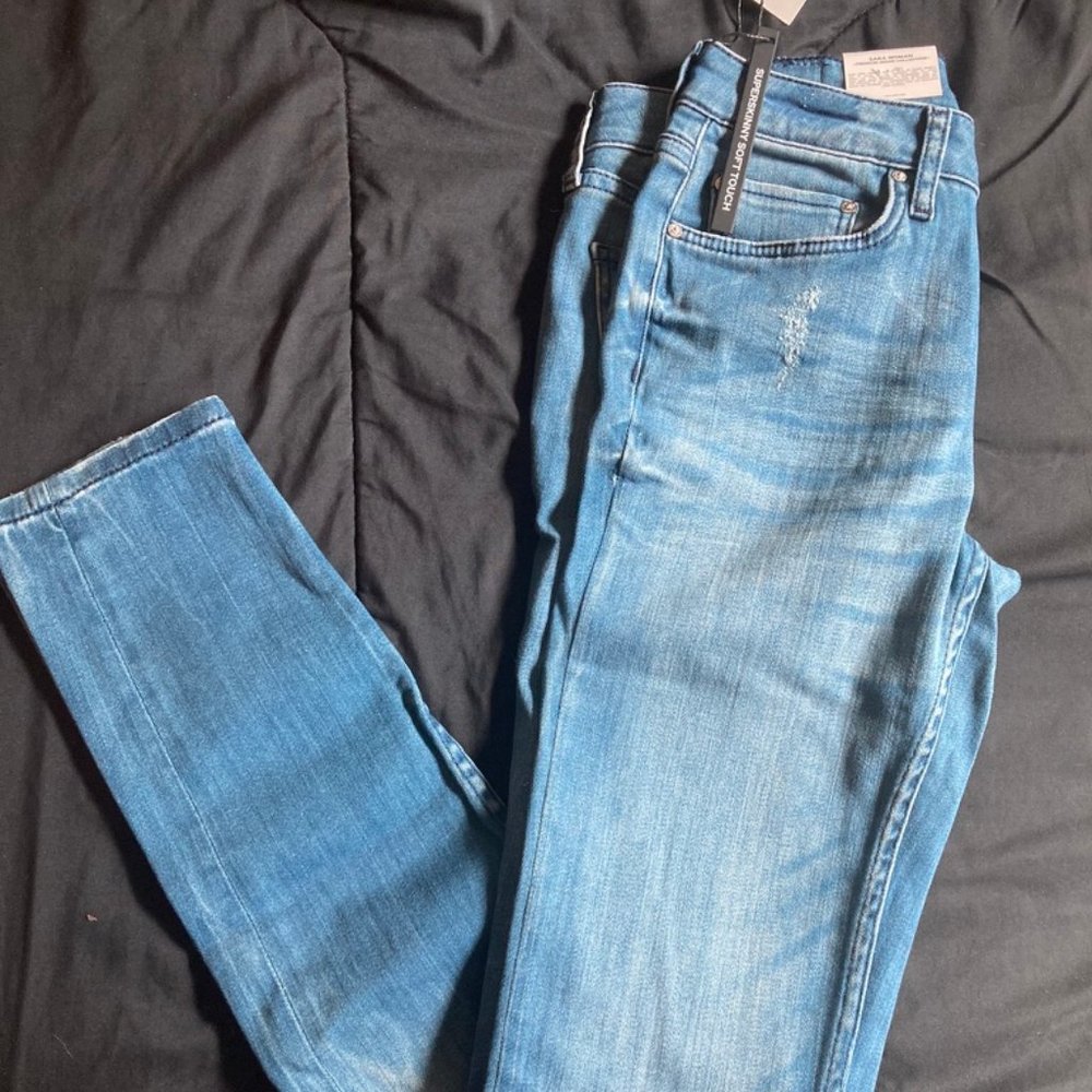 ZARA Superskinny Soft Touch Jeans - Size 4 / 36